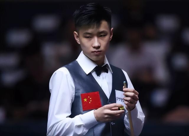 不但展现了 不但展现了