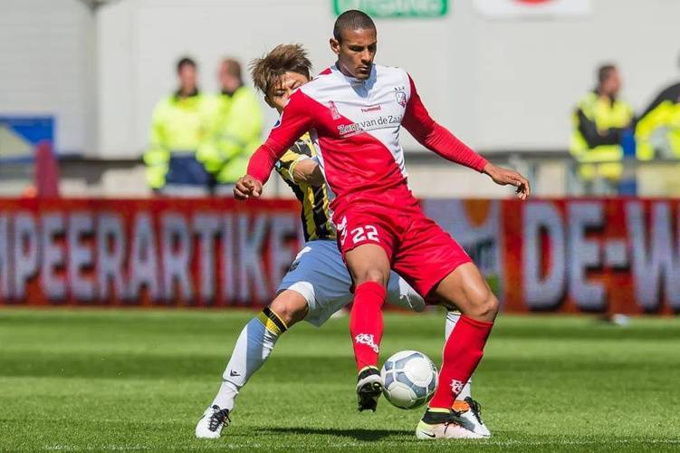 最终却以微 最终却以微